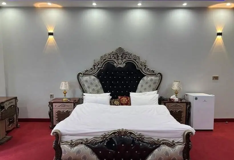 اتاق لوکس, Niagara Falls Bahawalpur
