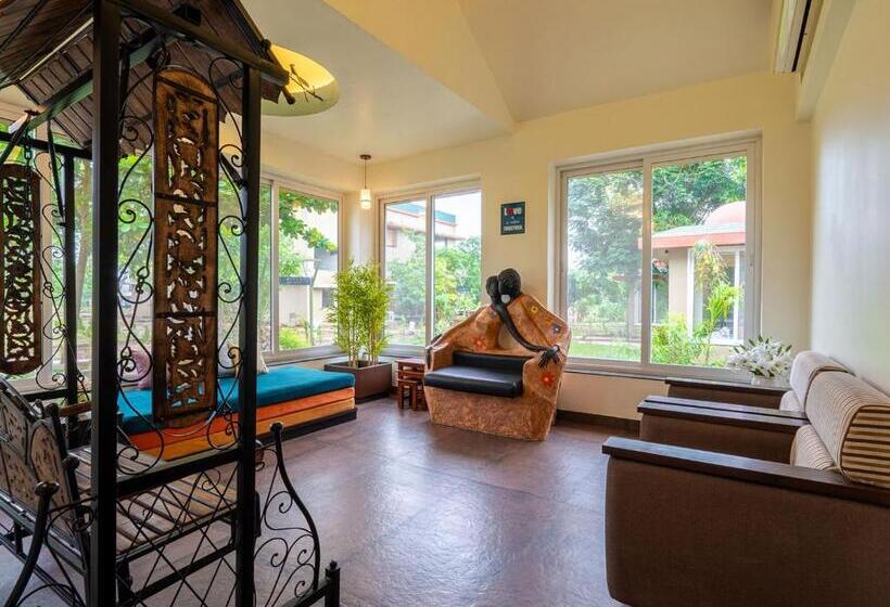 스탠다드 룸 킹사이즈 침대, Tathastu Tadoba