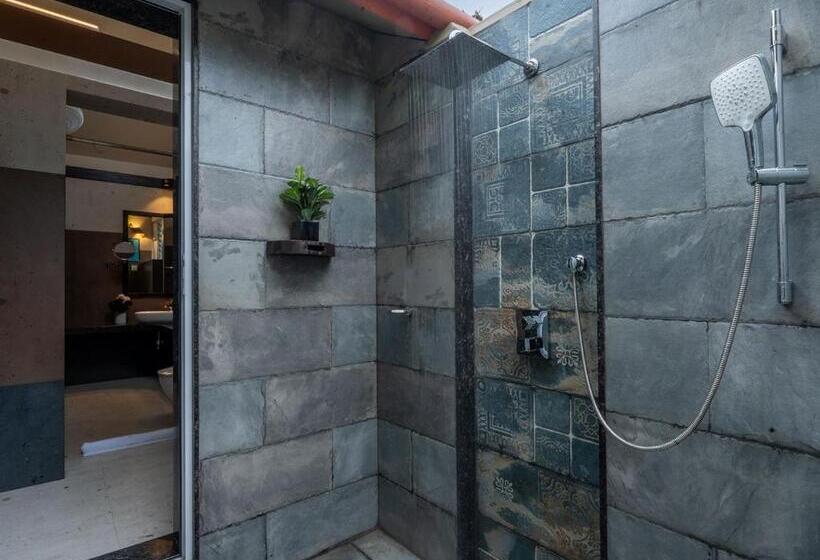 스탠다드 룸 킹사이즈 침대, Tathastu Tadoba