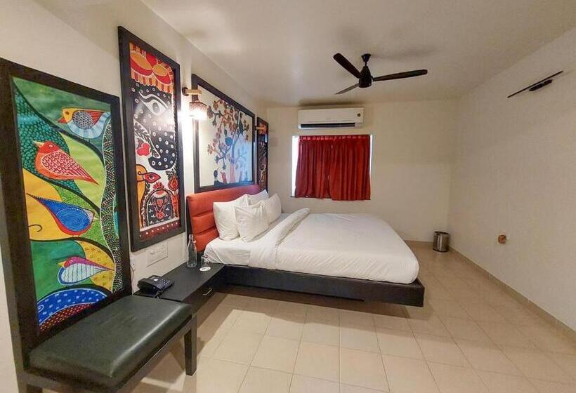 패밀리 스위트, Tathastu Tadoba