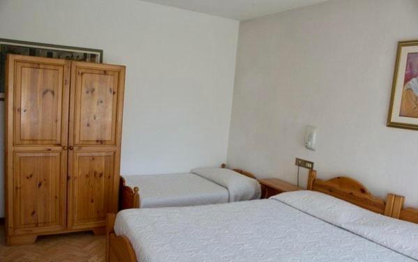 스탠다드 트리플 룸, Albergo Piani Di Luzza