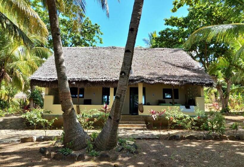 수피리어 룸, Moheli Laka Lodge