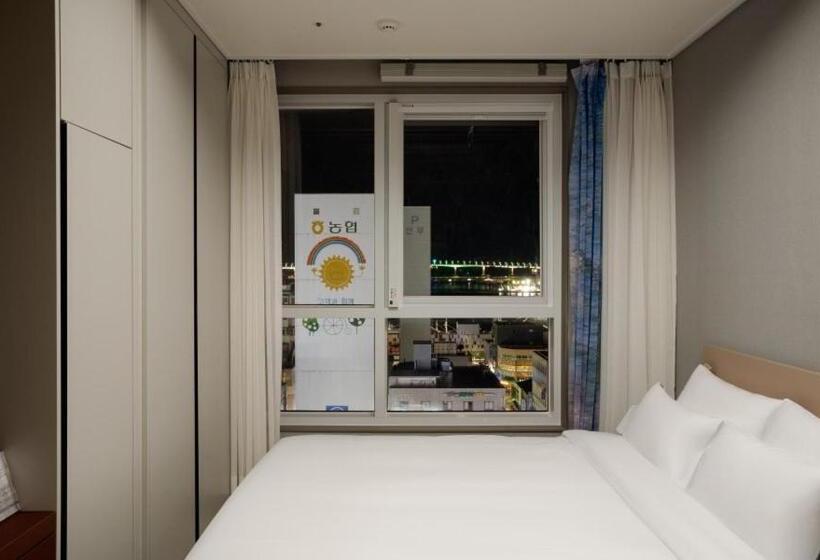 Camera Deluxe Vista Mare, Radiant Nampo