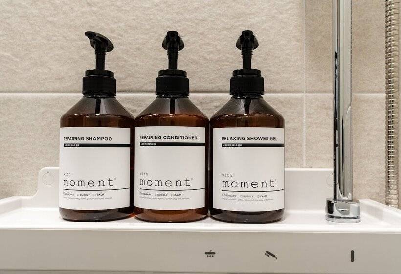 Camera Superiore, Radiant Nampo