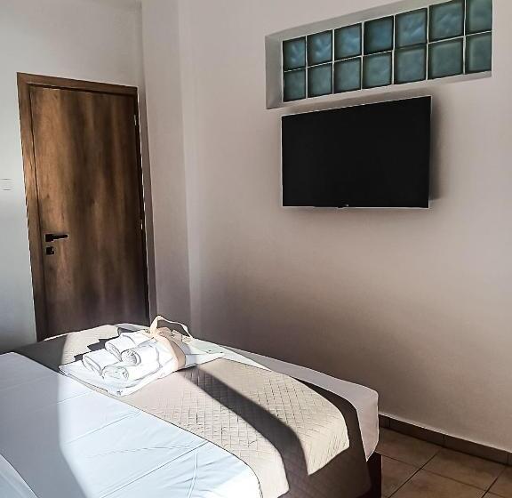 סוויטת ג'וניור נוף לים, Andros Seaview