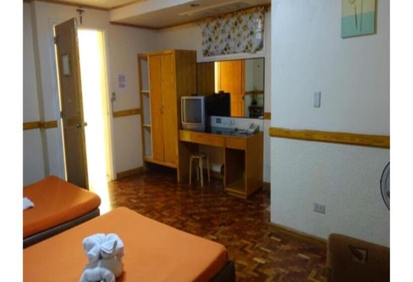 Quarto Estandar, Marian Palazz