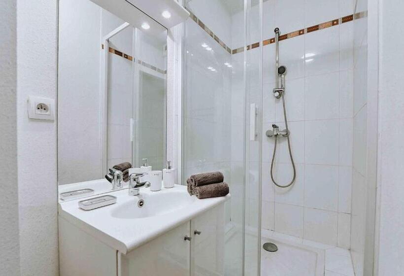 스탠다드 스튜디오, Zenao Appart Hôtel Nevers Quai De Loire