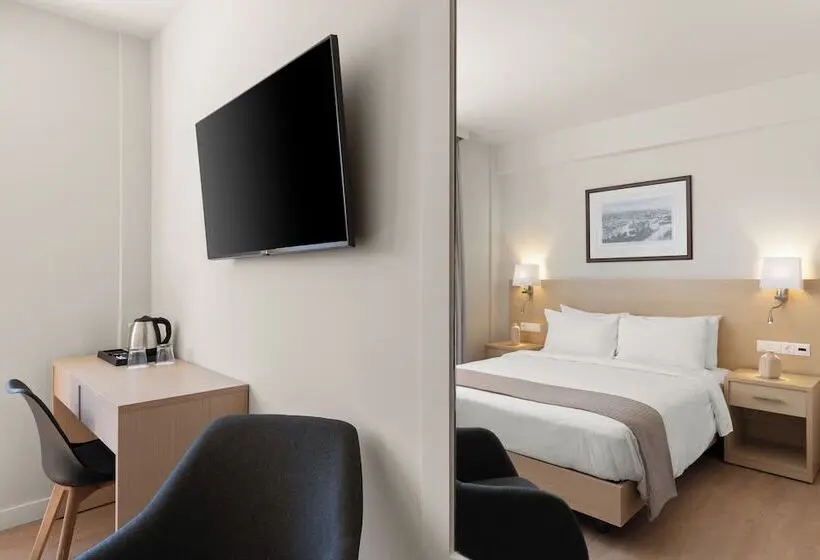 Chambre Standard Vue Ville, Gallery Central