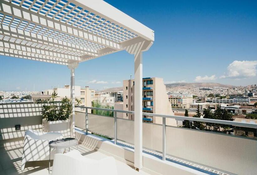 디럭스 룸 바다 전망, Gallery Central