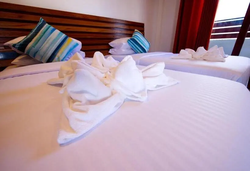 اتاق لوکس با بالکن, Maldivine Stay Dhiffushi