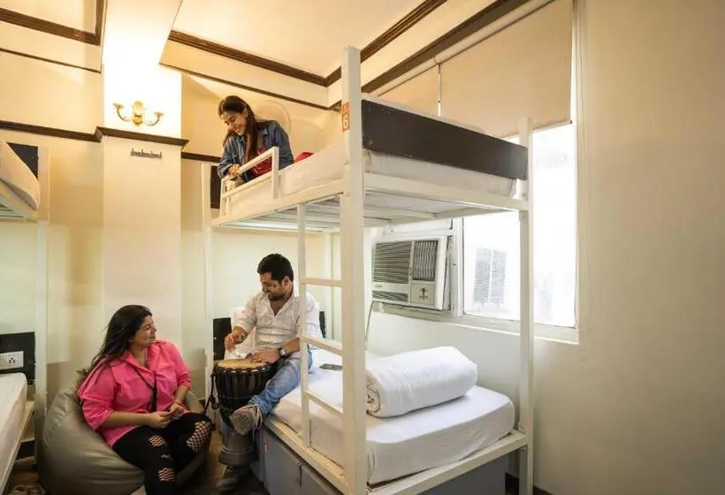 Vuode Makuusalissa, Zostel Delhi