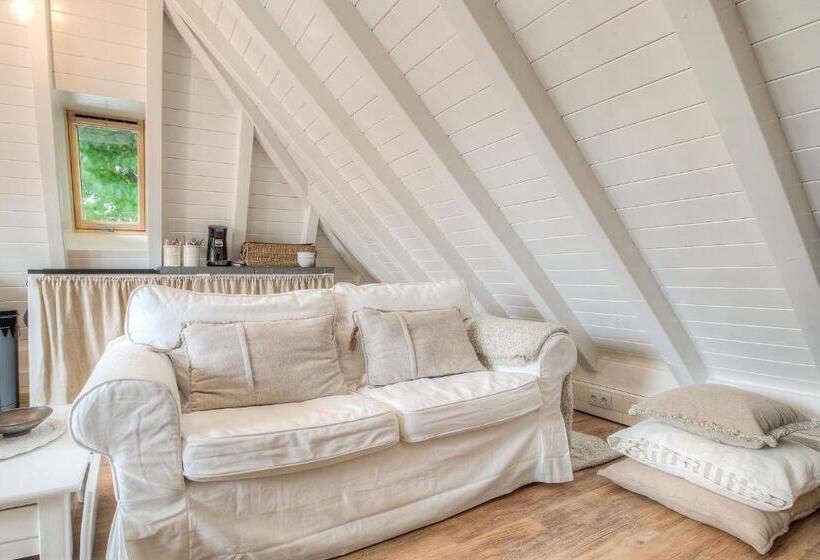 带2个卧室的公寓, Appartement De Koesfabriek Centrum Dokkum