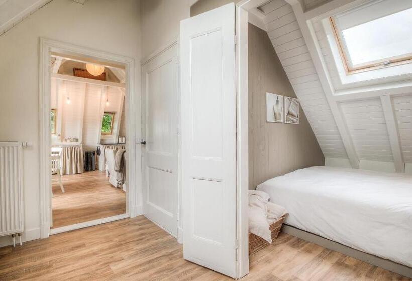 带2个卧室的公寓, Appartement De Koesfabriek Centrum Dokkum