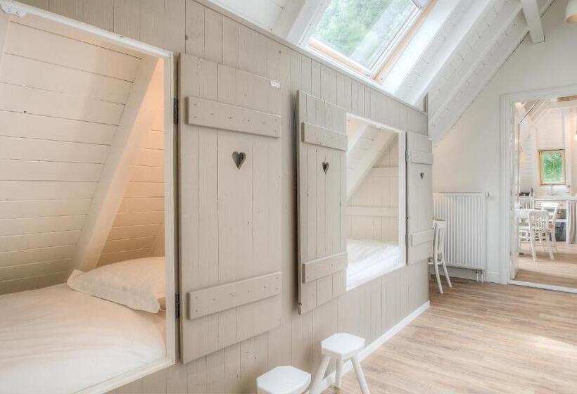 带2个卧室的公寓, Appartement De Koesfabriek Centrum Dokkum