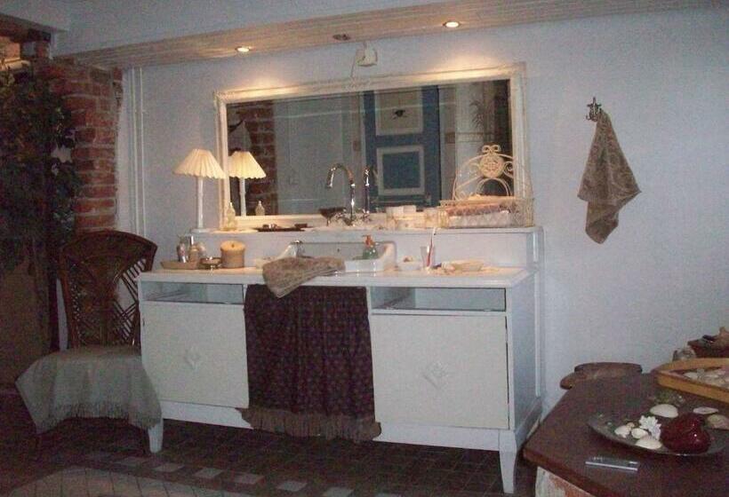 带共用浴室的标准房间, Brinkin Wanha Pappila