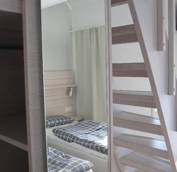 غرفة قياسية فردية, Varjola Holiday Center