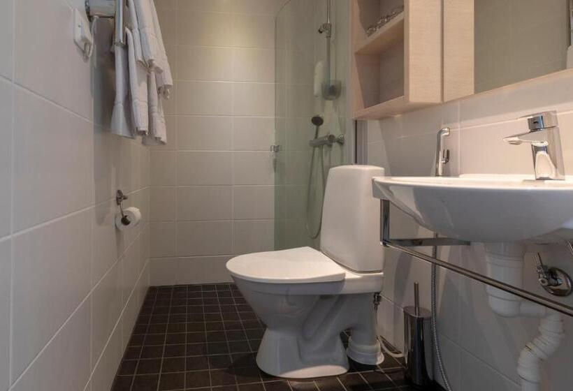 غرفة قياسية, Varjola Holiday Center