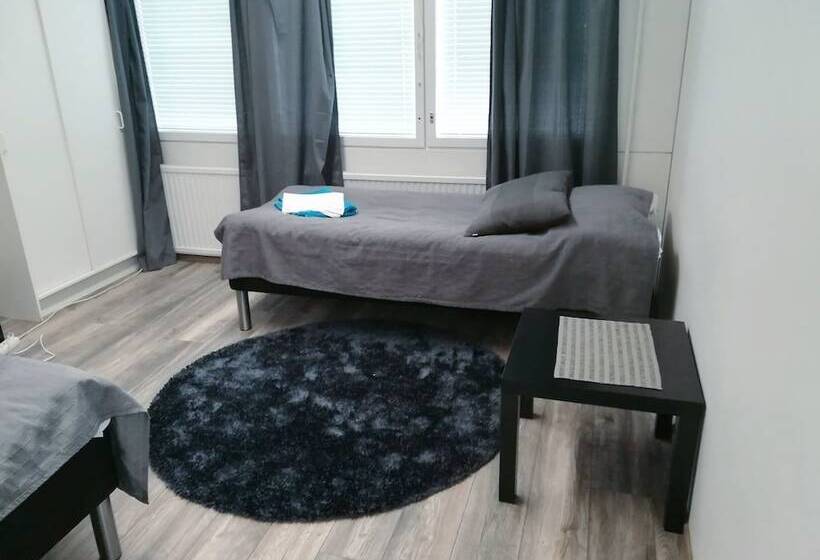 带共用浴室的标准房间, Hostel Racuna