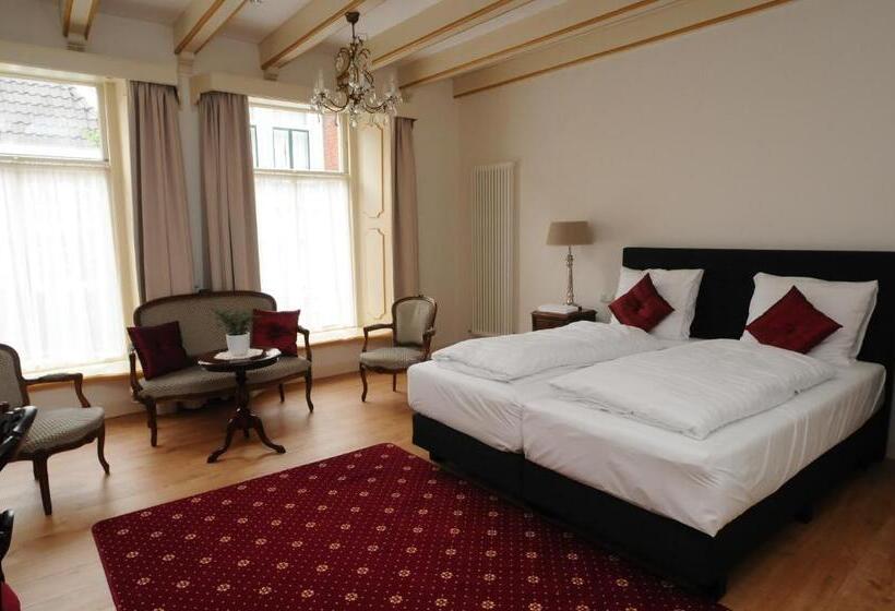 小型套房, De Gulden Waagen