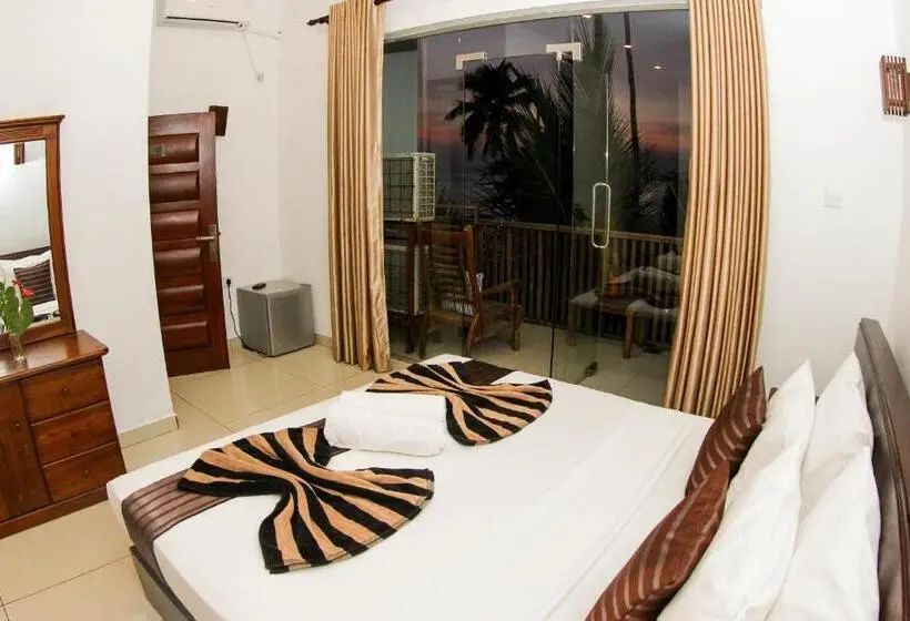 3-Bett-Standardzimmer Meerblick, Dickwella Beach