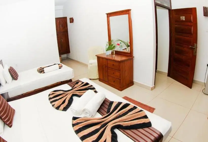3-Bett-Standardzimmer Meerblick, Dickwella Beach
