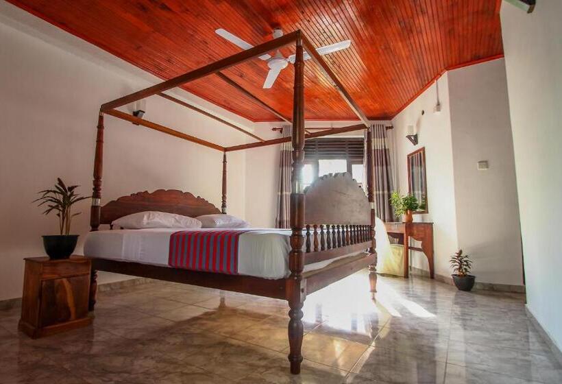 Номер Deluxe, Dickwella Beach