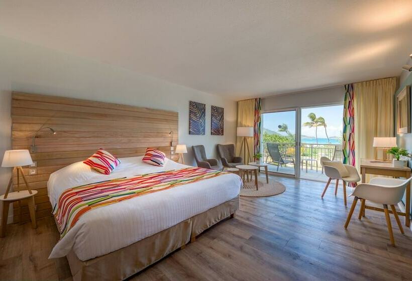 سوئیت جونیور پریمیوم, La Playa Orient Bay