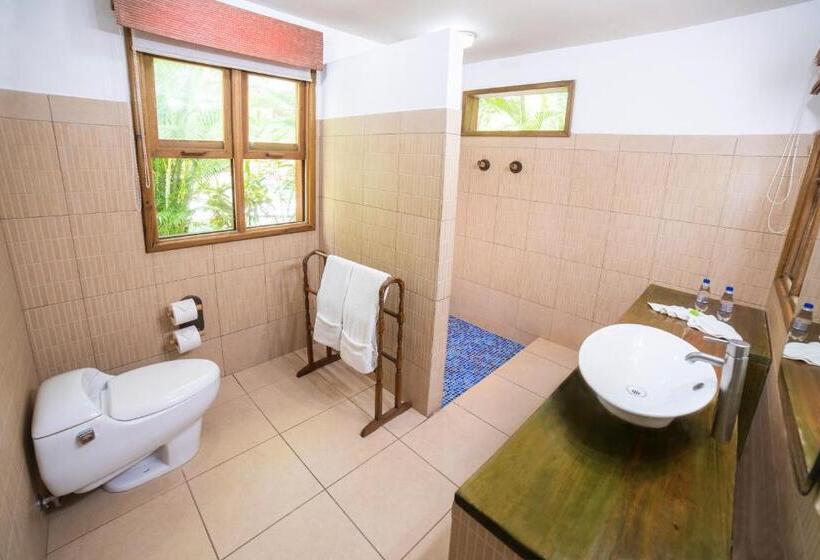 Deluxe Suite King Bed, Nanajuana Río Dulce