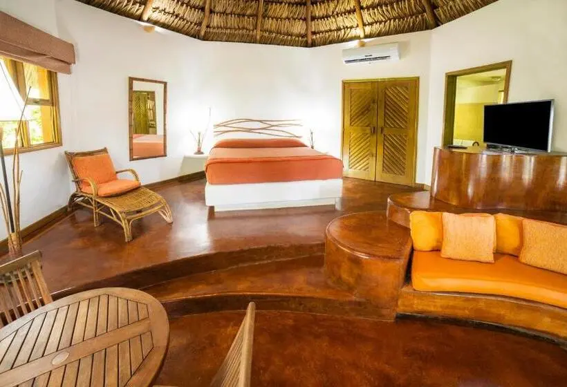 Deluxe Suite King Bed, Nanajuana Río Dulce