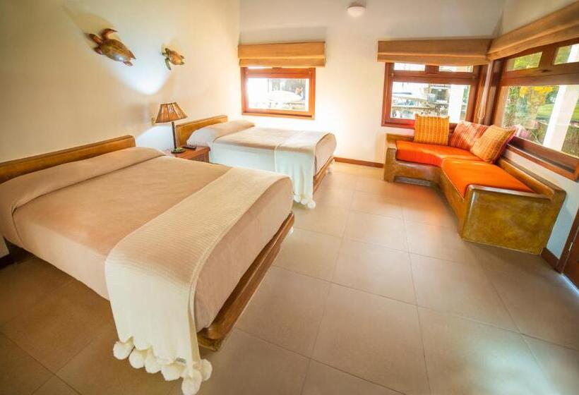 اتاق لوکس, Nanajuana Río Dulce