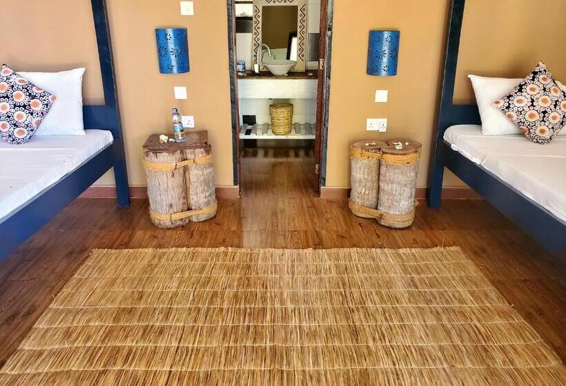 スタンダードルーム, Promised Land Lodge