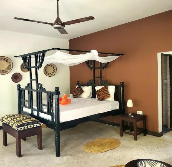 スタンダードルーム, Promised Land Lodge