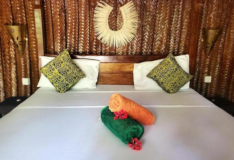 エコノミールーム, Promised Land Lodge