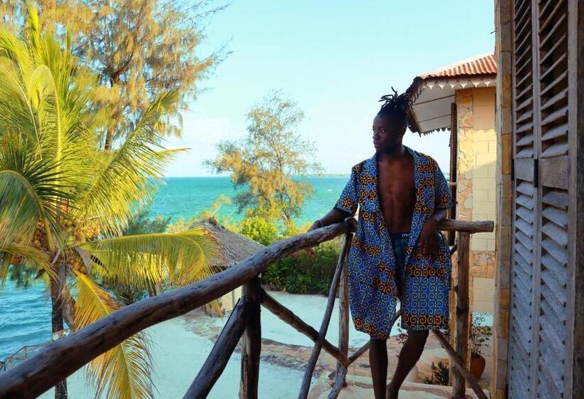 Triple Room Sea View, Seasons Lodge Zanzibar