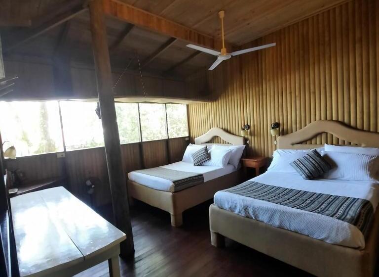 اتاق استاندارد با 2 تخت دوبل, Tortugal Boutique River Lodge