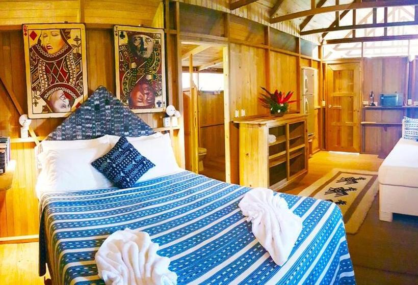 بانگلوی استاندارد, Tortugal Boutique River Lodge