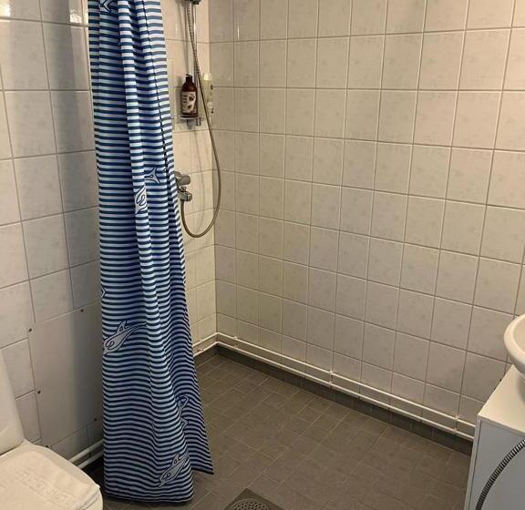 اتاق استاندارد با چشم‌انداز دریاچه, Norppa Resort