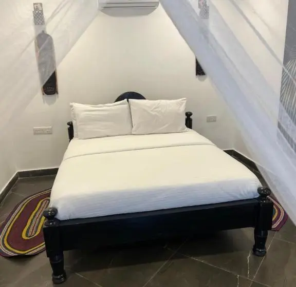 Juniorsviitti Puutarhanäkymä, Sofia Sea View