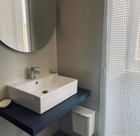 اتاق استاندارد, Bluceleste Salerno Centro