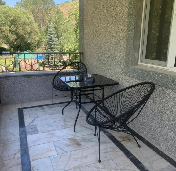 غرفة ديلوكس عائلية, Golden Gate Resort