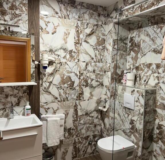 اتاق راحتی سه تخته, Motel Monte Rosa