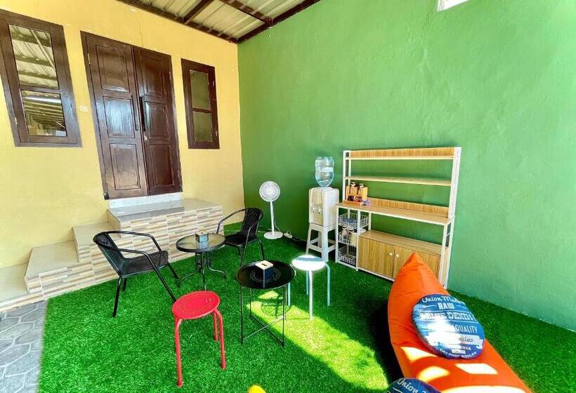 Standard Egyágyas Szoba, Offspring Ijen Hostel Banyuwangi