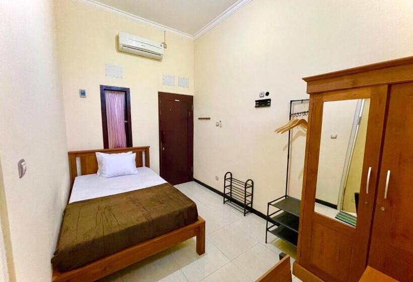 اتاق استاندارد یک نفره, Offspring Ijen Hostel Banyuwangi