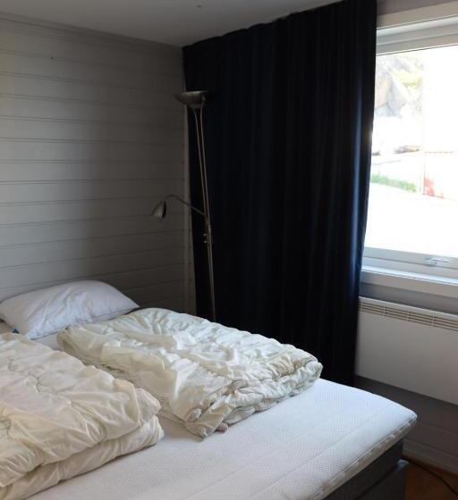 Номер Стандарт Совместная Ванная, Gammelbutikken Gjestegiveri