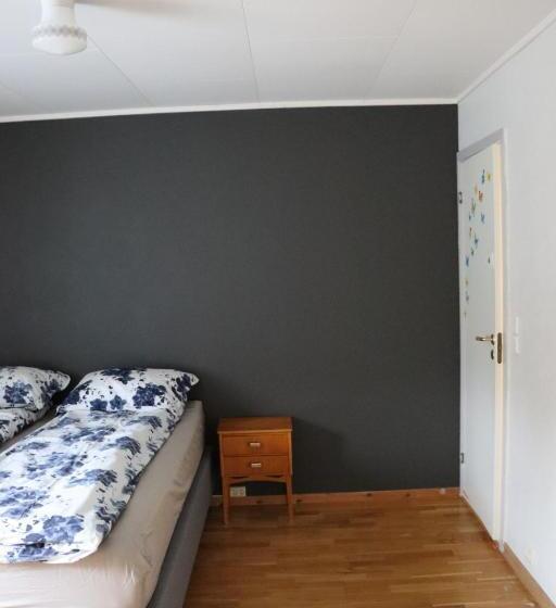 Номер Стандарт, Gammelbutikken Gjestegiveri