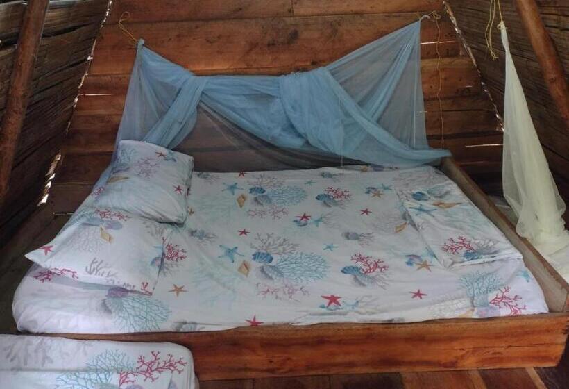 标准房带园景, Wira Hostal