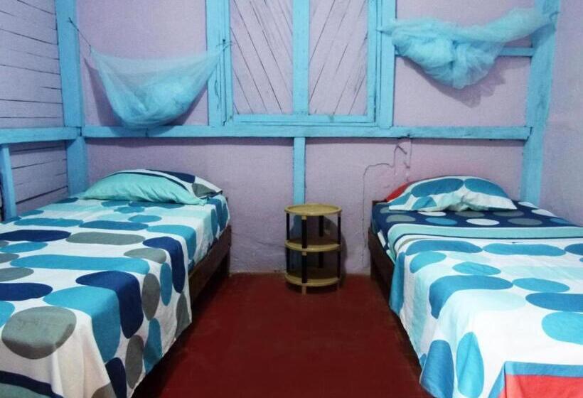 标准房带园景, Wira Hostal