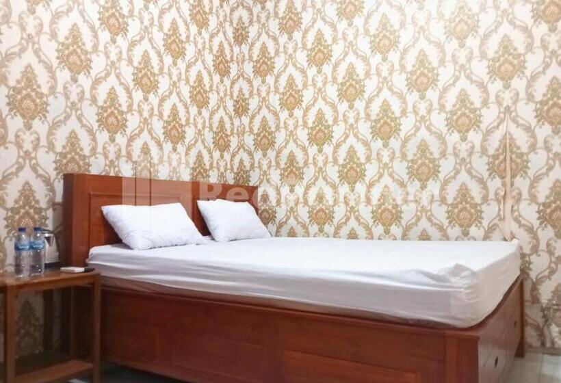 标准间, Isa Homestay Kudus Mitra Reddoorz