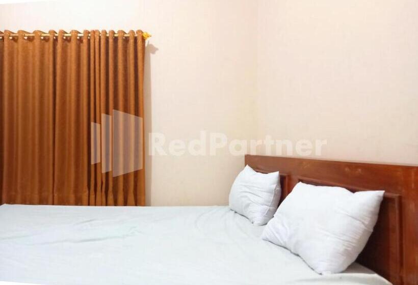 标准间, Isa Homestay Kudus Mitra Reddoorz