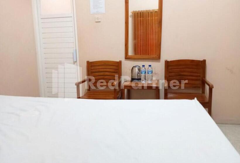 标准间, Isa Homestay Kudus Mitra Reddoorz